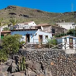 Romantic Hamlet With Private Pool La Fragua De Eliseo 坎德拉里亚