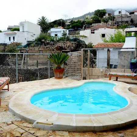 Holiday home Romantic Hamlet Cottage With Private Pool La Fragua De Eliseo Candelaria